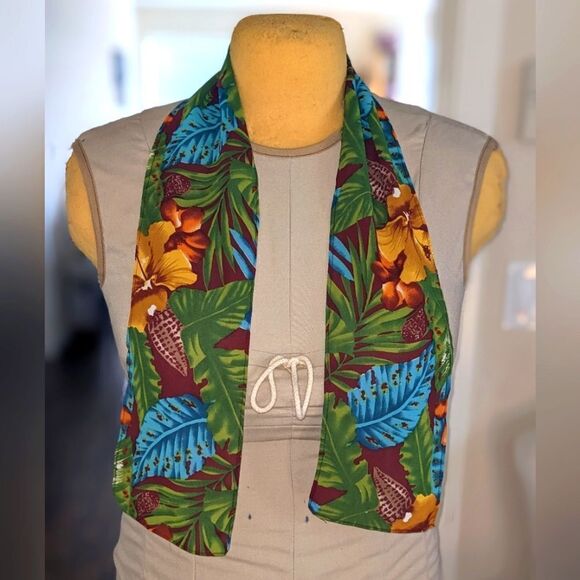 $5 Item! Gorgeous Silk Thin Tropical Neck Scarf - Hibiscus, Variegation - Picture 1 of 12